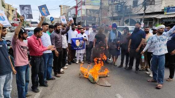 Scheduled caste organizations burnt the effigy of Khalistani supporter Pannu