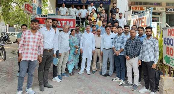 Government should waive the salary of library attendants: LPA