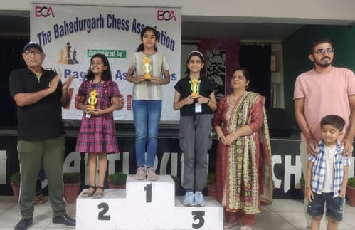 Gauri was first among girls and Anant was first among boys in the under-17 chess competition