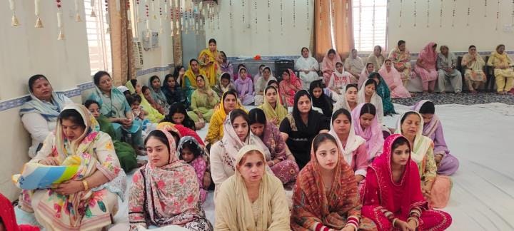 Women present at the gurdwara on the occasion of Baisakhi festival