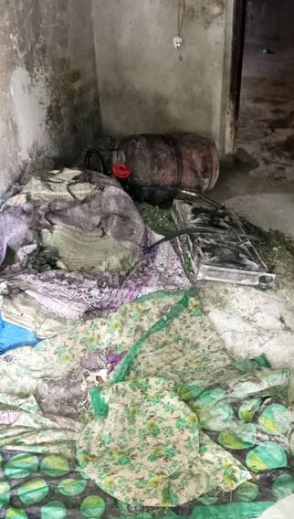 Fire broke out in the house due to cylinder leakage, household items and electronic goods burnt