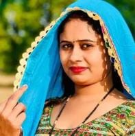 When the husband saw his wife in an objectionable condition with her YouTuber lover, both of them strangled him
