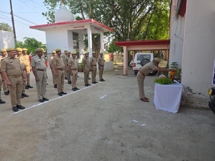 Tribute paid to the martyrs of fire incident