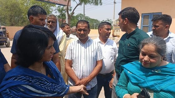 MLA Vinesh reached to check the wheat purchase, there was a difference of two quintals in the weight of two weighing scales