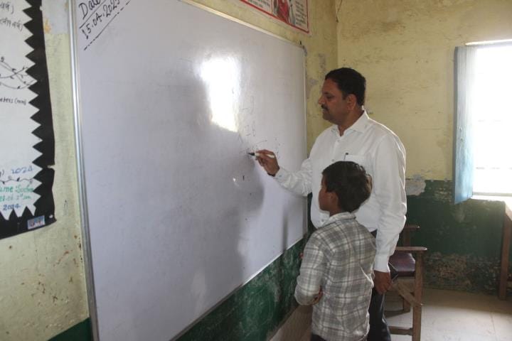 Class 5 students could not solve the multiplication question