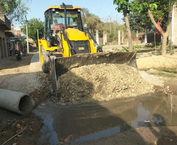 Work on incomplete road started, waterlogging removed