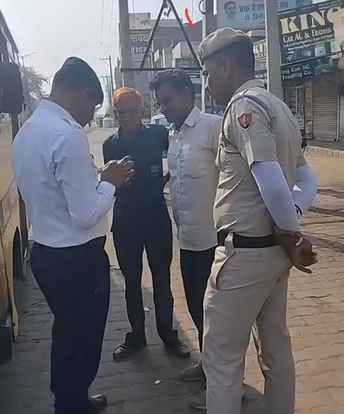 Traffic police issued challans for 80 vehicles