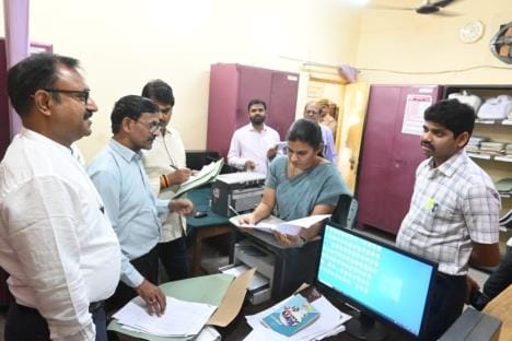 DM angry on not finding the records in order, sought clarification
