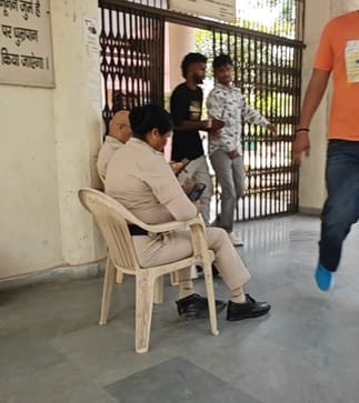 Mobile phone should not become the reason for security lapse