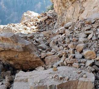 Garpak-Drongiri road closed due to falling boulder, footpath also broken