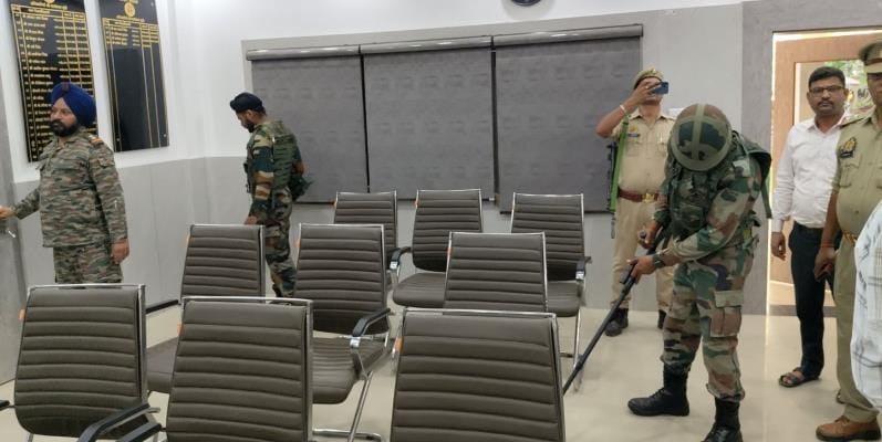 Threat to bomb DM office, panic ensues