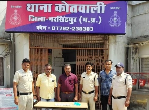 Gadarwara police prohibition drive: Smack smuggler arrested, drugs worth Rs 60,000 seized