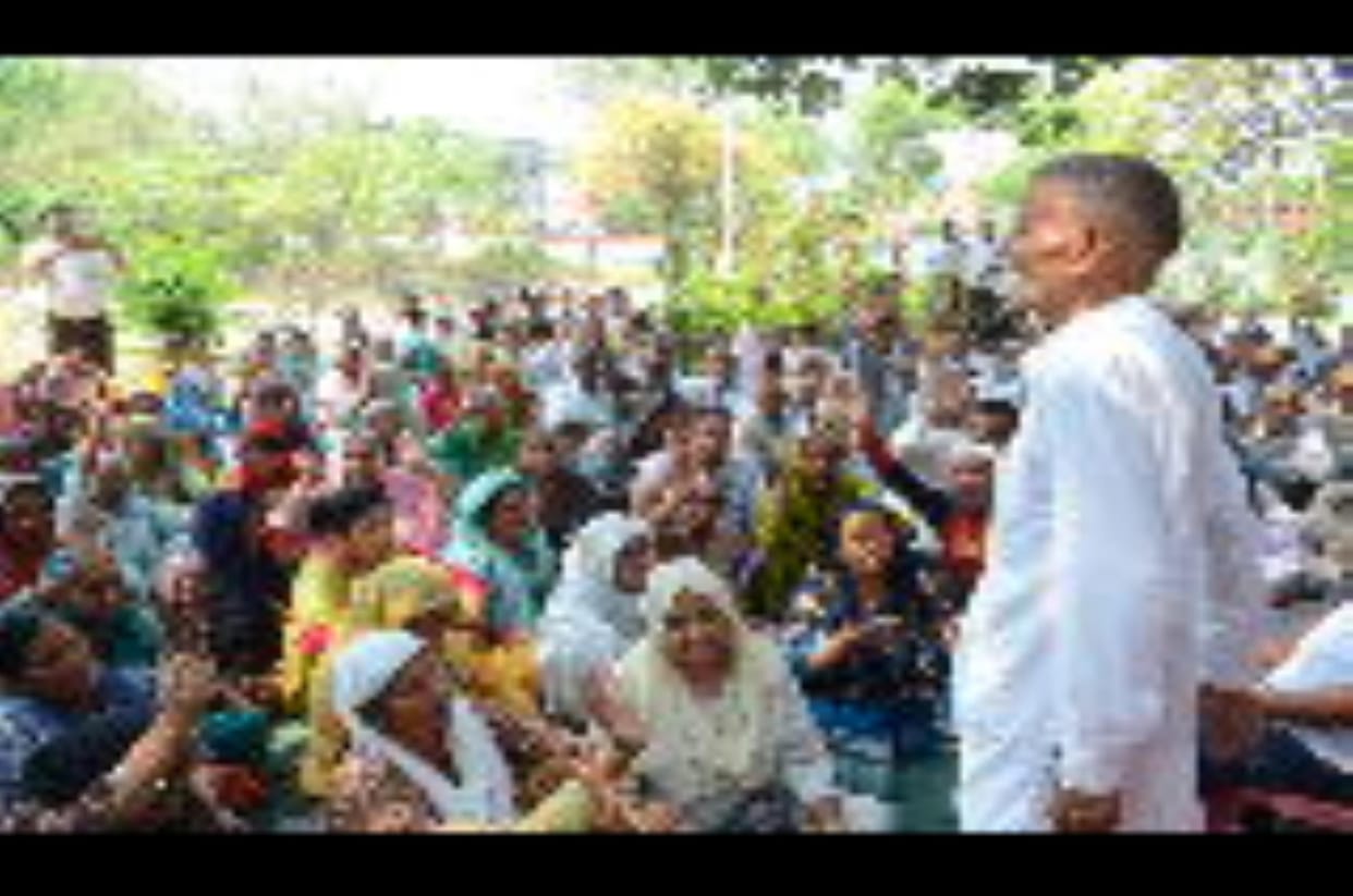 Meeting of West Pakistan refugees who have been living in Jammu and Kashmir for 70 years and fighting for their rights was held at Dreamland Park