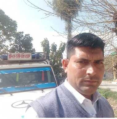 A Bolero driver changing a tyre on the Meerut-Bulandshahr highway was hit by a car and died