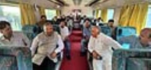 Bjp Leaders Gone Srinagar in Train