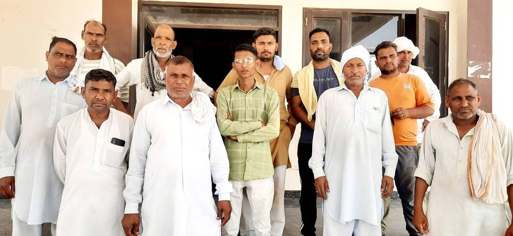 A person from the general category has been farming on SC quota land for 20 years, bid cancelled after people's protest