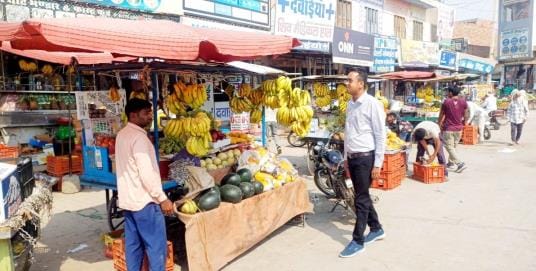 The municipality removed the carts from the roads, some people protested