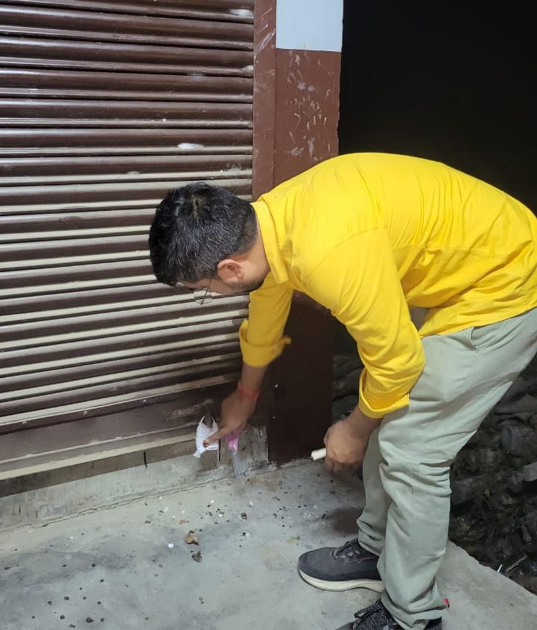 clinic running without registration, sealed