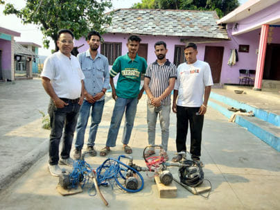 The person who complained to CM helpline was caught stealing water from Tullu pump