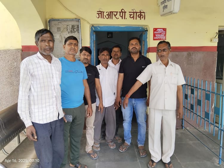 Elderly Man Died After Being Hit By A Train - Auraiya News - Auraiya News:ट्रेन से कटकर  बुजुर्ग की मौत