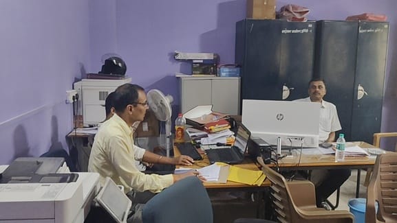 Bihar Vigilance team raids in Purnia in disproportionate assets case assistant settlement officer questioned