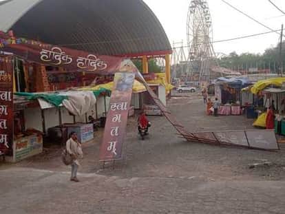 Due to the storm, trees fell in many places and electricity was cut off