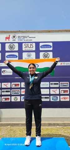 Shooter Suruchi Phogat won double gold medal, said I am my own challenger