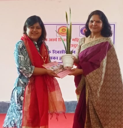 NSS camp was organized in Vaishya Arya Shikshan Mahila Mahavidyalaya