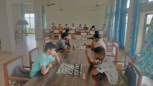 In chess, players made moves of checkmate and checkmate