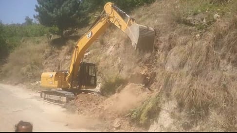 Mahaendali-Sevakanchi road will be sparkling clean