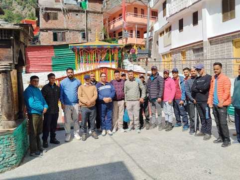 18 member team of BKTC left for Kedarnath