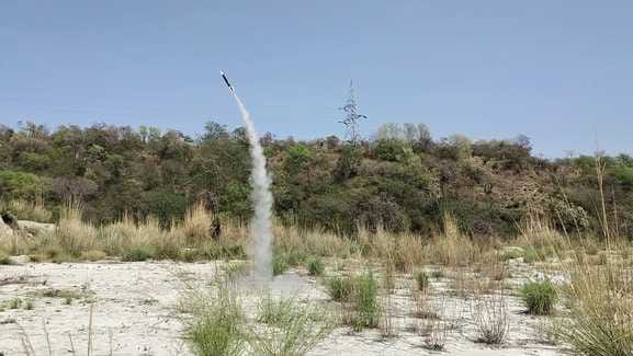 Successful test of rocket flying up to 200 meters
