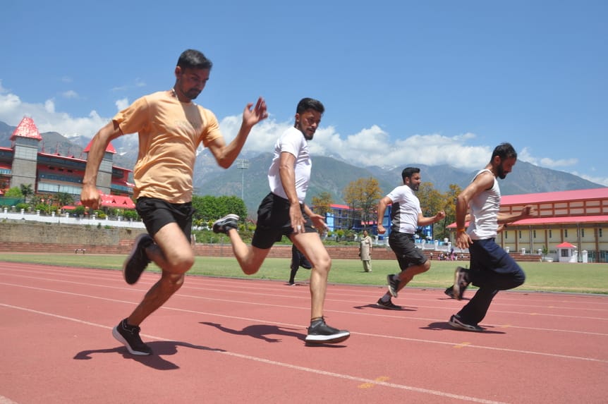 Chhayal Singh and Renu Sharma first in 100 meter race