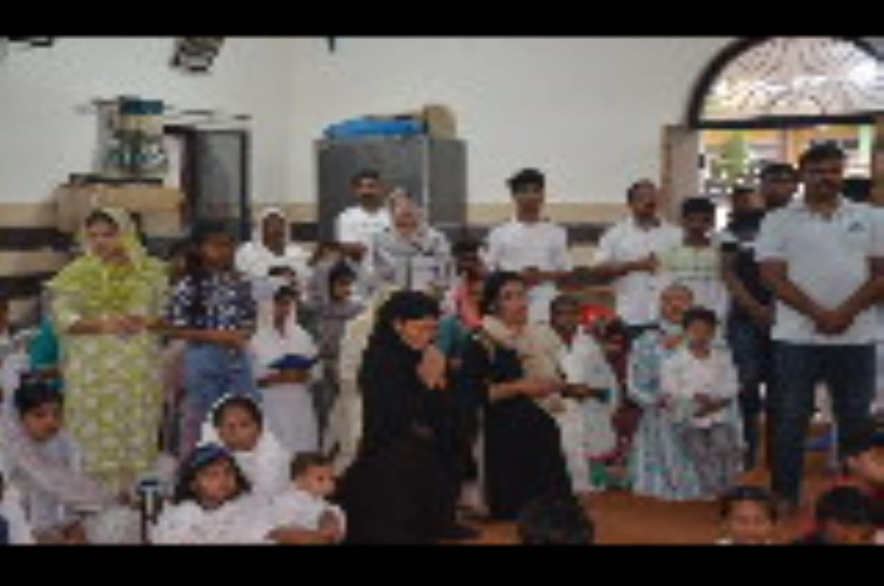 Good Friday was celebrated with religious faith, prayers were offered in the church