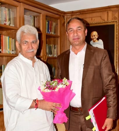 jammu, meeing with LG