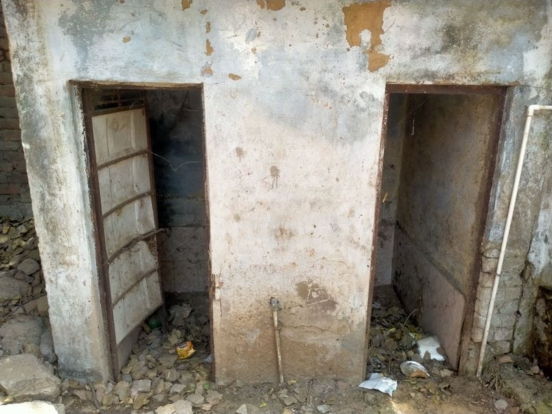 Model Sanskriti Primary School is called but no drinking water and toilet