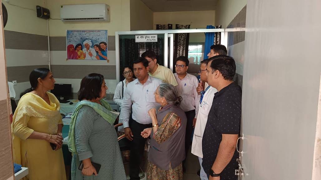 Dialysis center's ramp found wrong, young men found admitted in women's ward in DDC