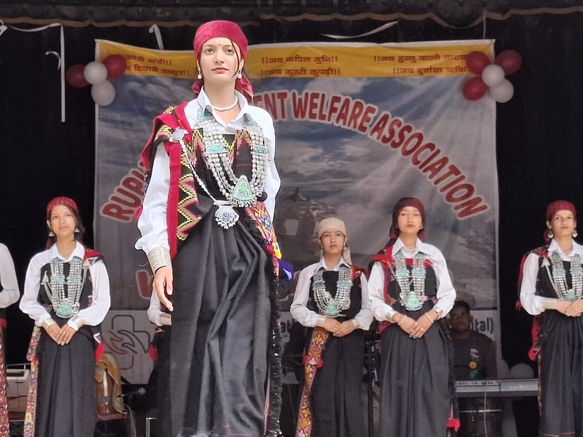 Students did catwalk in traditional attire