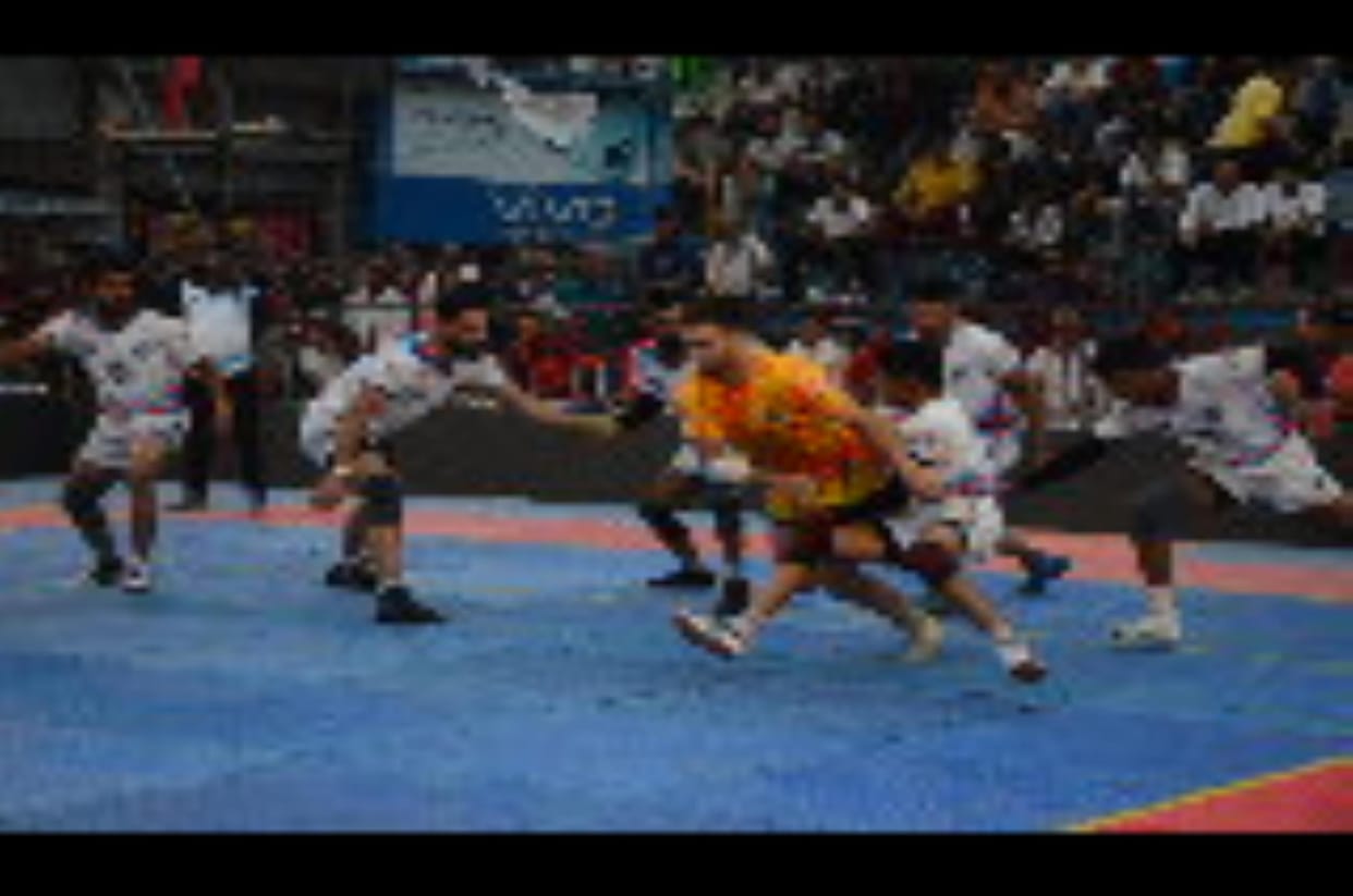 Chhamb Warriors boys and Vishal Sunrisers girls won the Kabaddi League