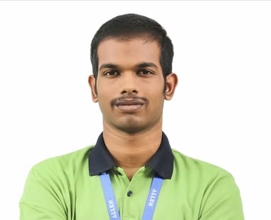 जेईई-मेन में ओमप्रकाश ने किया ऑल इंडिया टॉप