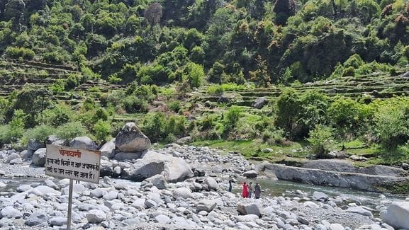 Tourists risking their lives by going near rivers and canals