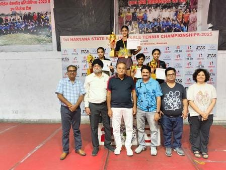 Nivan Mittal defeated Marya 3-0 in table tennis.