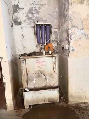 Thirsty Secretariat: Those who provide solutions are themselves in need of water
