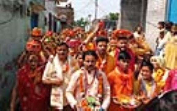 151 women took out Mangal Kalash Yatra