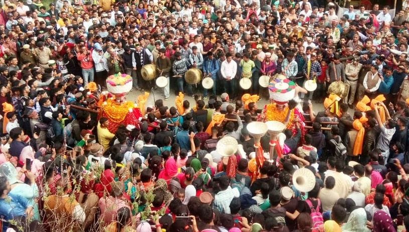 Galu fair begins with the procession of gods and goddesses