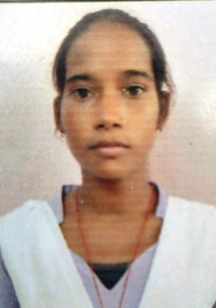 After the baby shower, when the marriage broke, the girl committed suicide by hanging herself