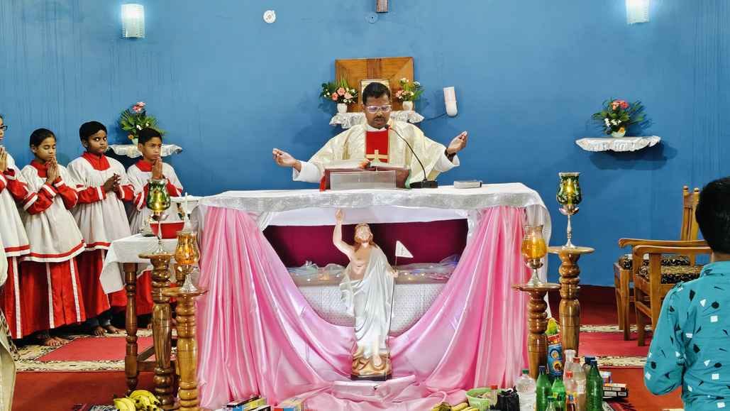 Easter celebrated in traditional manner, special prayer meetings held