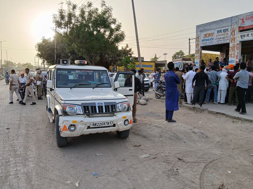 There was a dispute between truck drivers about emptying the vehicle first