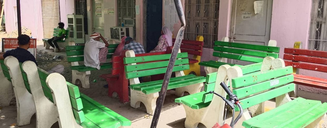 To remove resentment, 25 lights were sent to the houses of councillors and 10 benches were also allotted to them