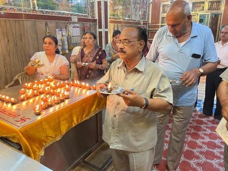 Bhaktamar ritual was performed with 48 lamps